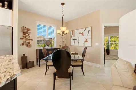 4083 Via Mirada Sarasota FL 34238