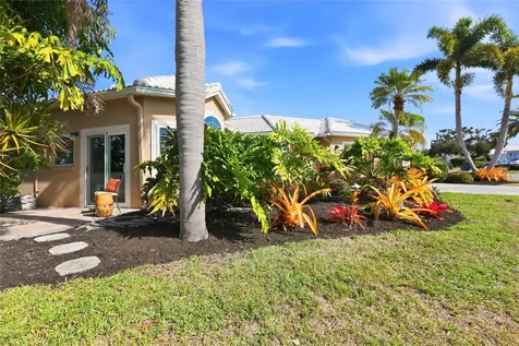 4083 Via Mirada Sarasota FL 34238