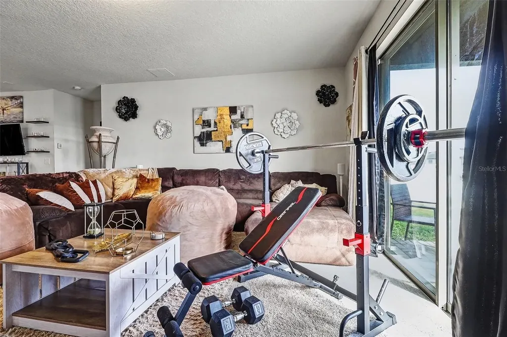 213 Citrus Isle Loop Davenport FL 33837