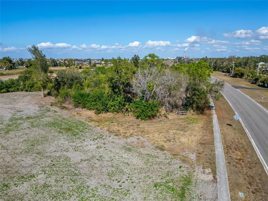 819 Golf And Sea Boulevard Apollo Beach FL 33572