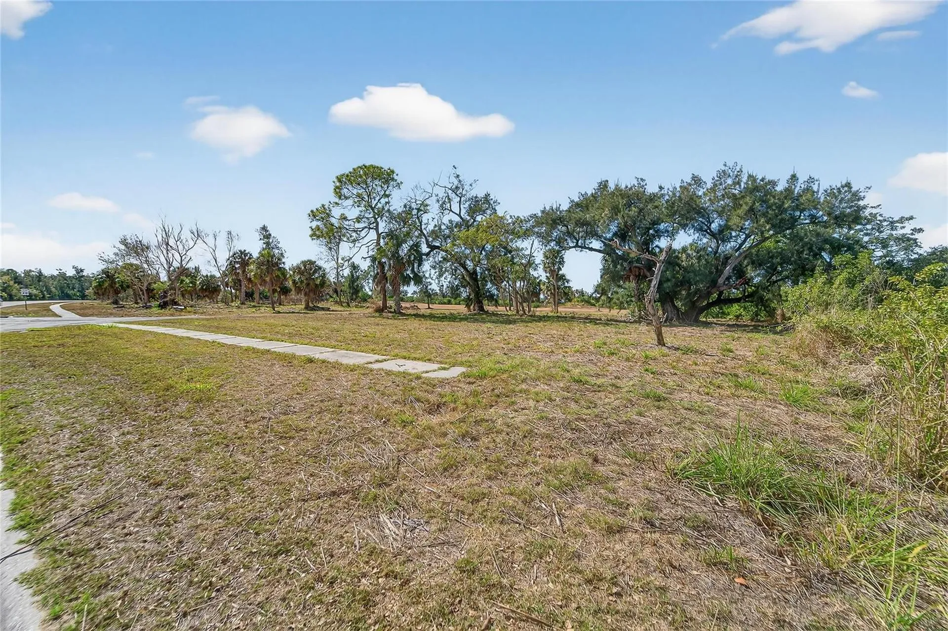 819 Golf And Sea Boulevard Apollo Beach FL 33572