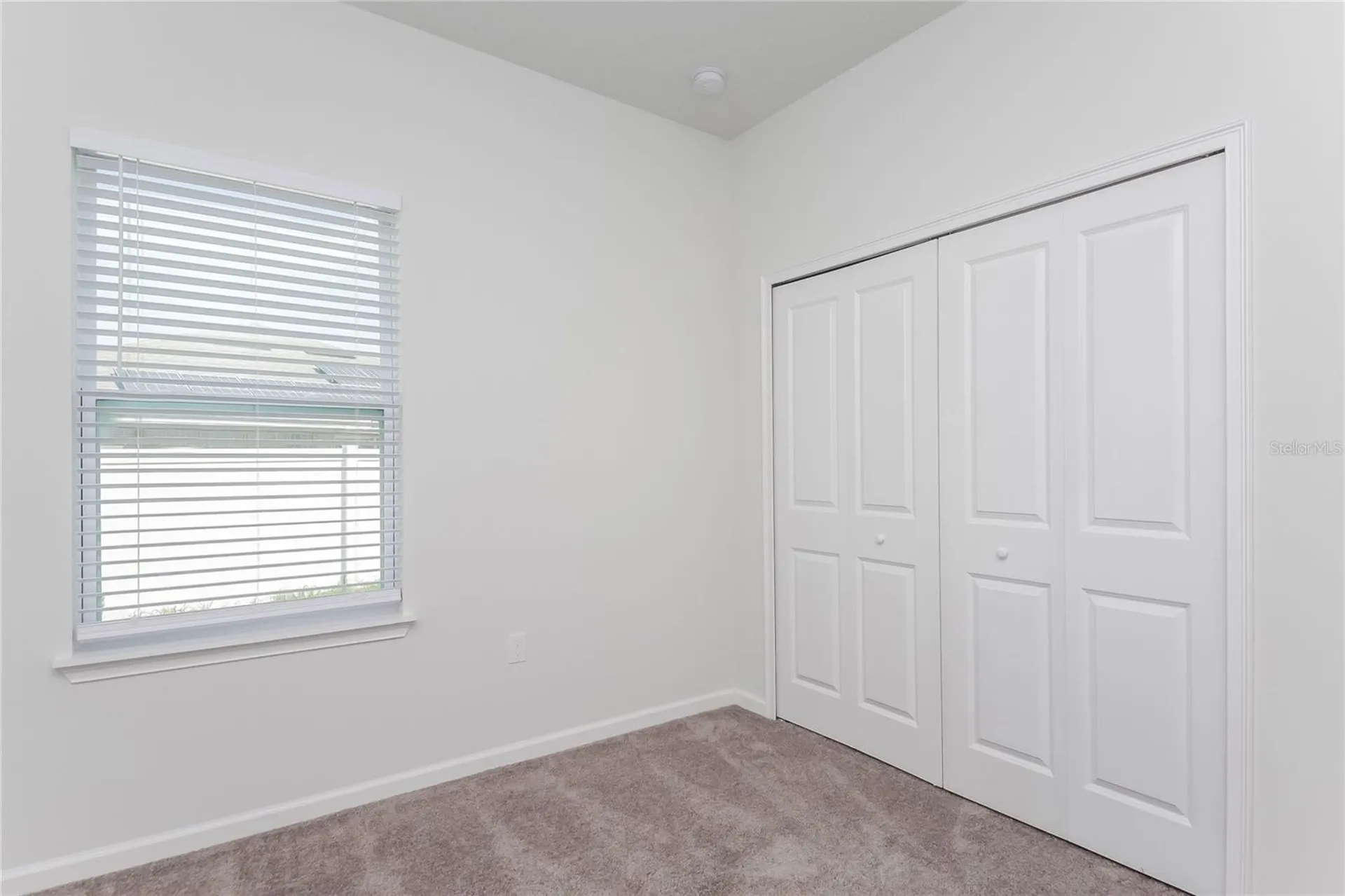 137 Violet Court Kissimmee FL 34759