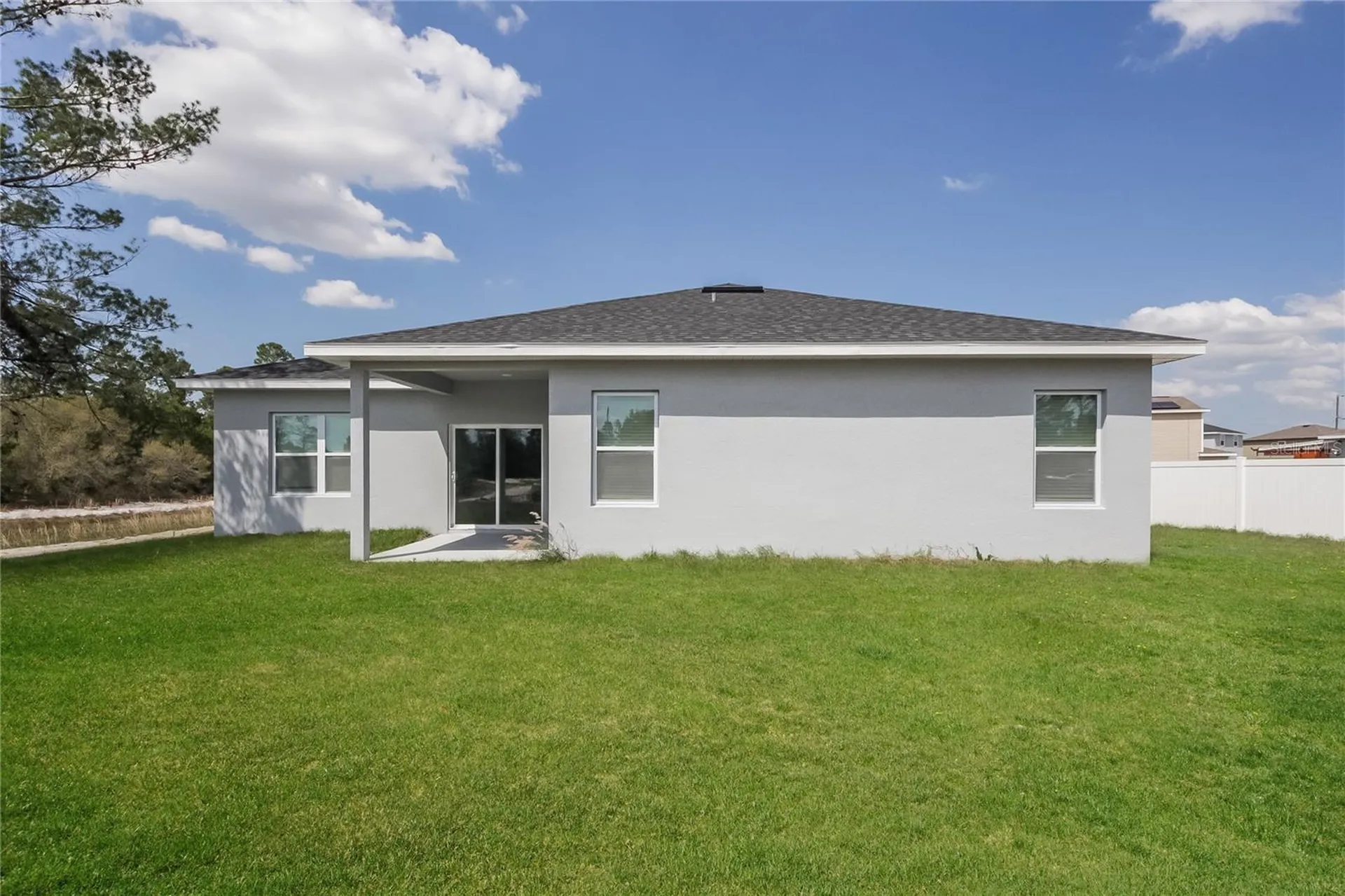 137 Violet Court Kissimmee FL 34759