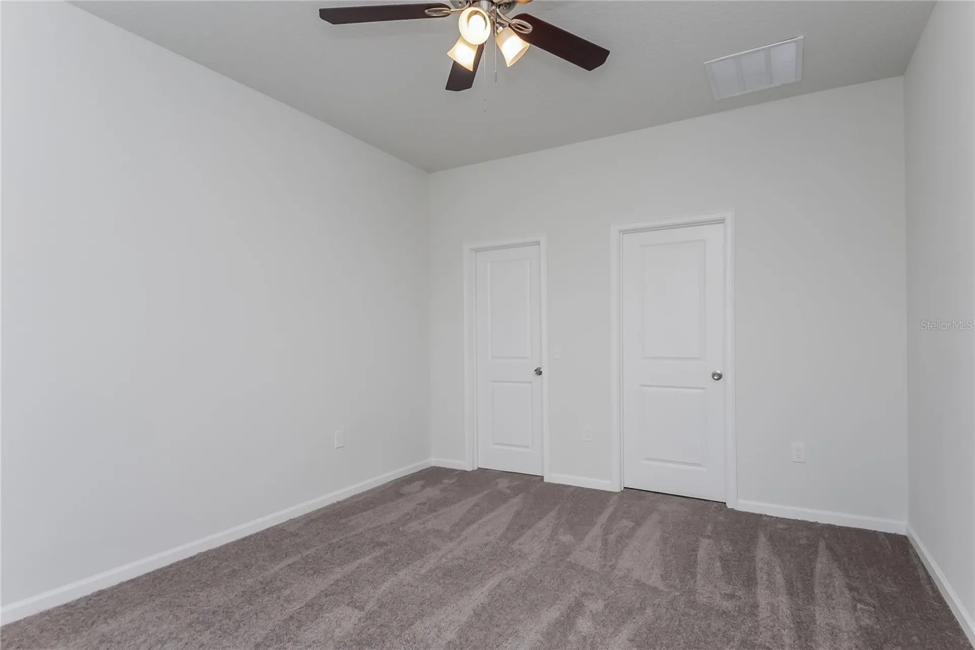 137 Violet Court Kissimmee FL 34759
