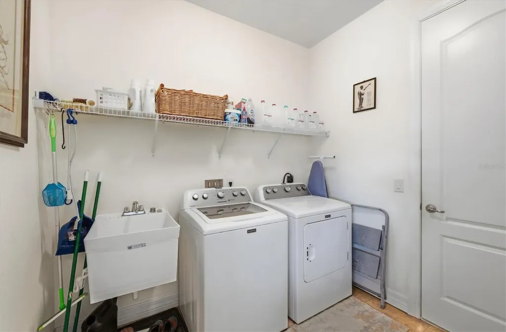 42 Pine Valley Place Rotonda West FL 33947