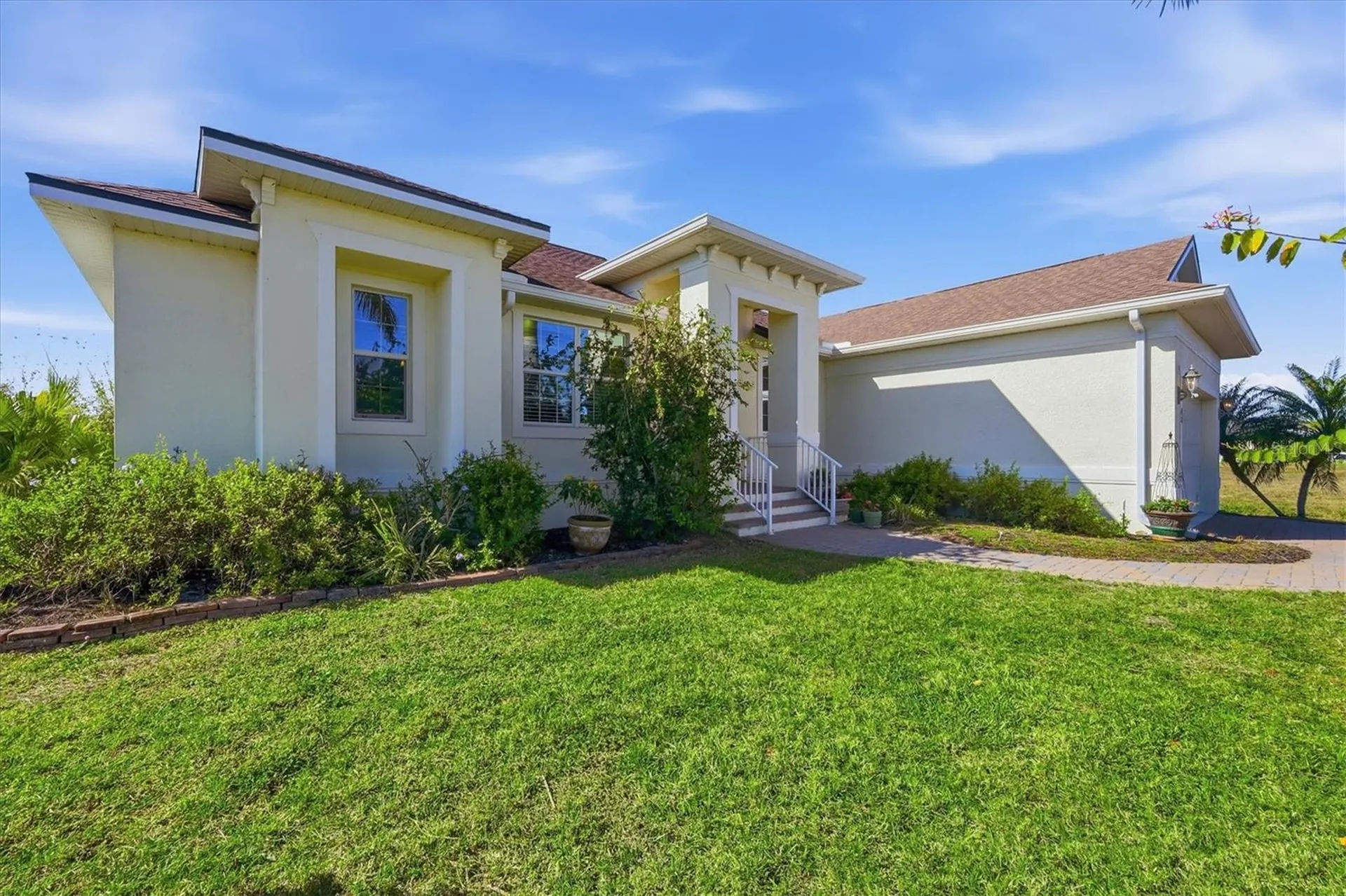 42 Pine Valley Place Rotonda West FL 33947