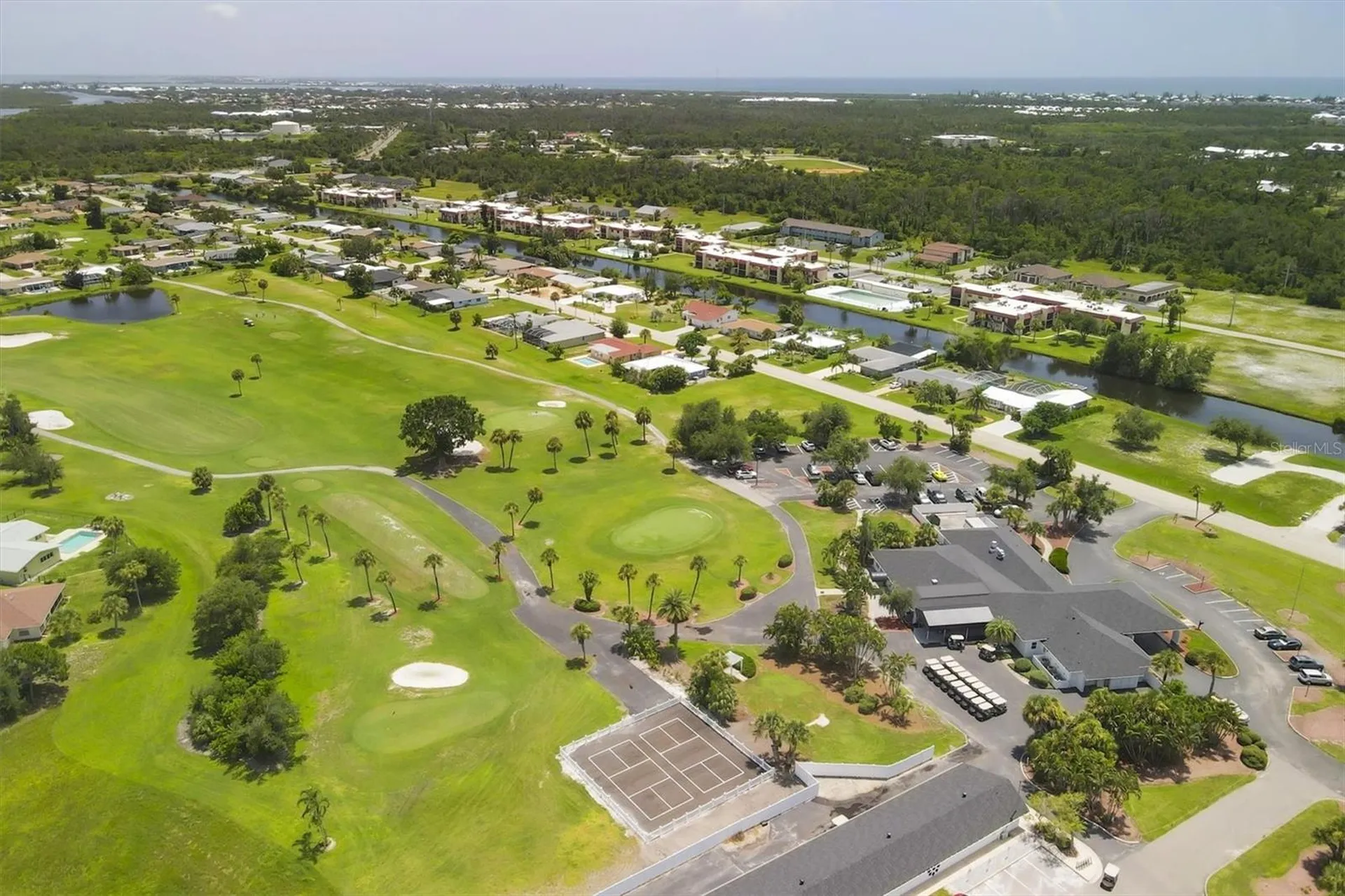 42 Pine Valley Place Rotonda West FL 33947