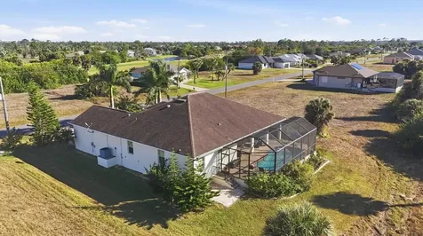 42 Pine Valley Place Rotonda West FL 33947