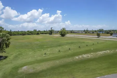 42 Pine Valley Place Rotonda West FL 33947