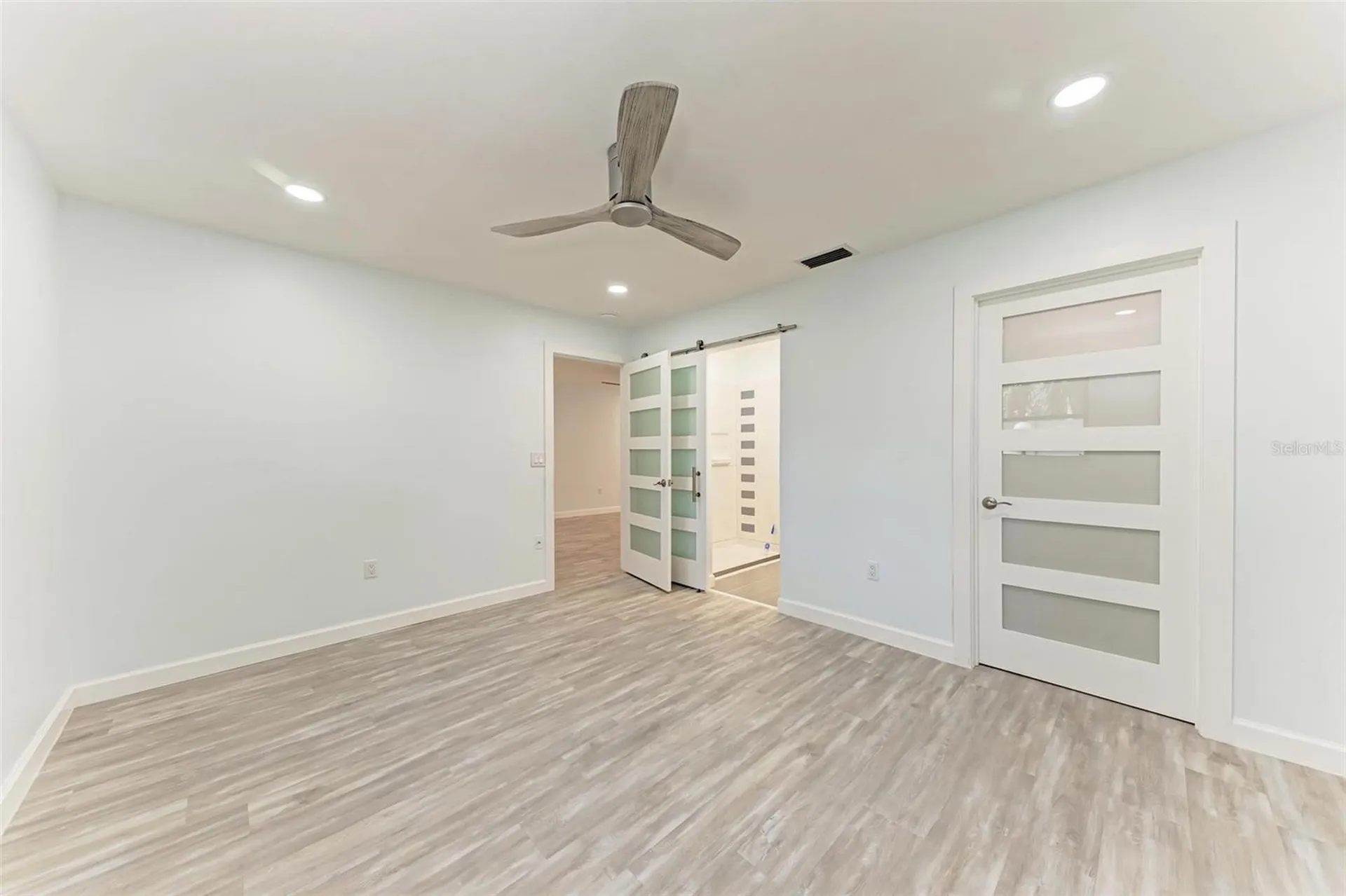 390 301 Boulevard W Bradenton FL 34205