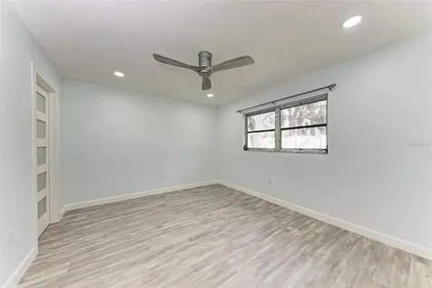 390 301 Boulevard W Bradenton FL 34205