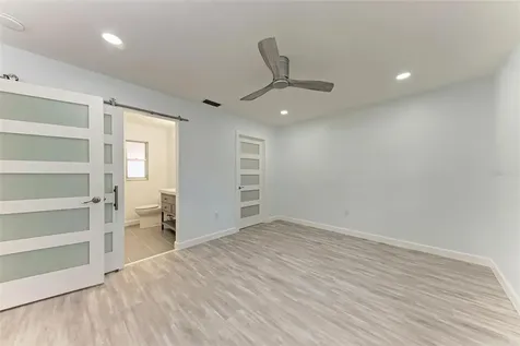 390 301 Boulevard W Bradenton FL 34205