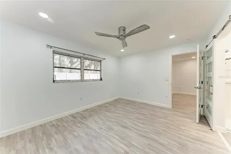 390 301 Boulevard W Bradenton FL 34205