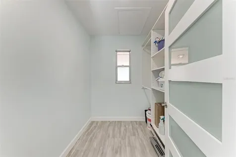 390 301 Boulevard W Bradenton FL 34205