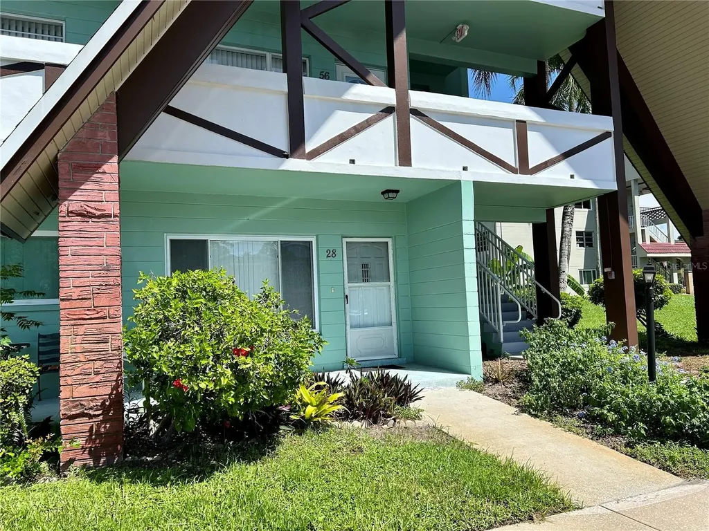 2042 Australia Way Clearwater FL 33763
