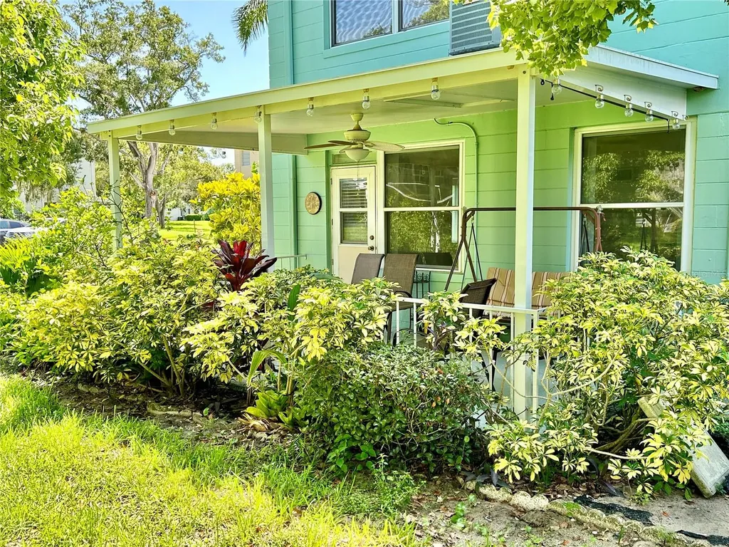 2042 Australia Way Clearwater FL 33763
