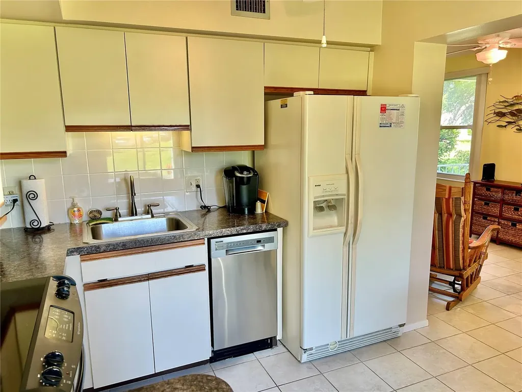 2042 Australia Way Clearwater FL 33763
