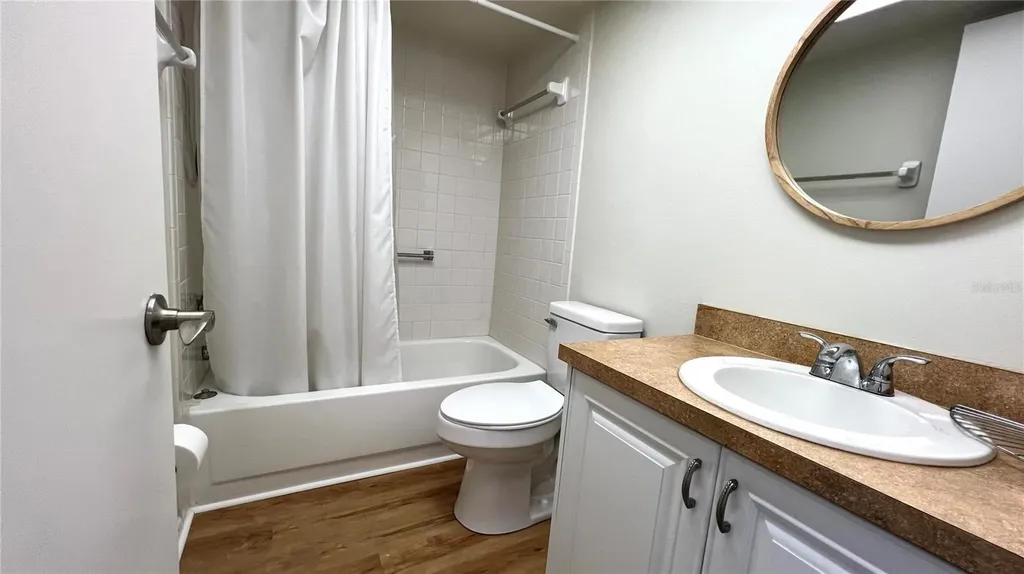 505 30th Avenue W Bradenton FL 34205