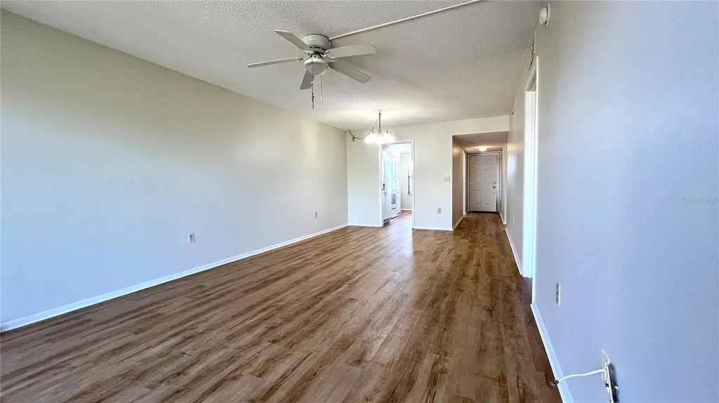 505 30th Avenue W Bradenton FL 34205