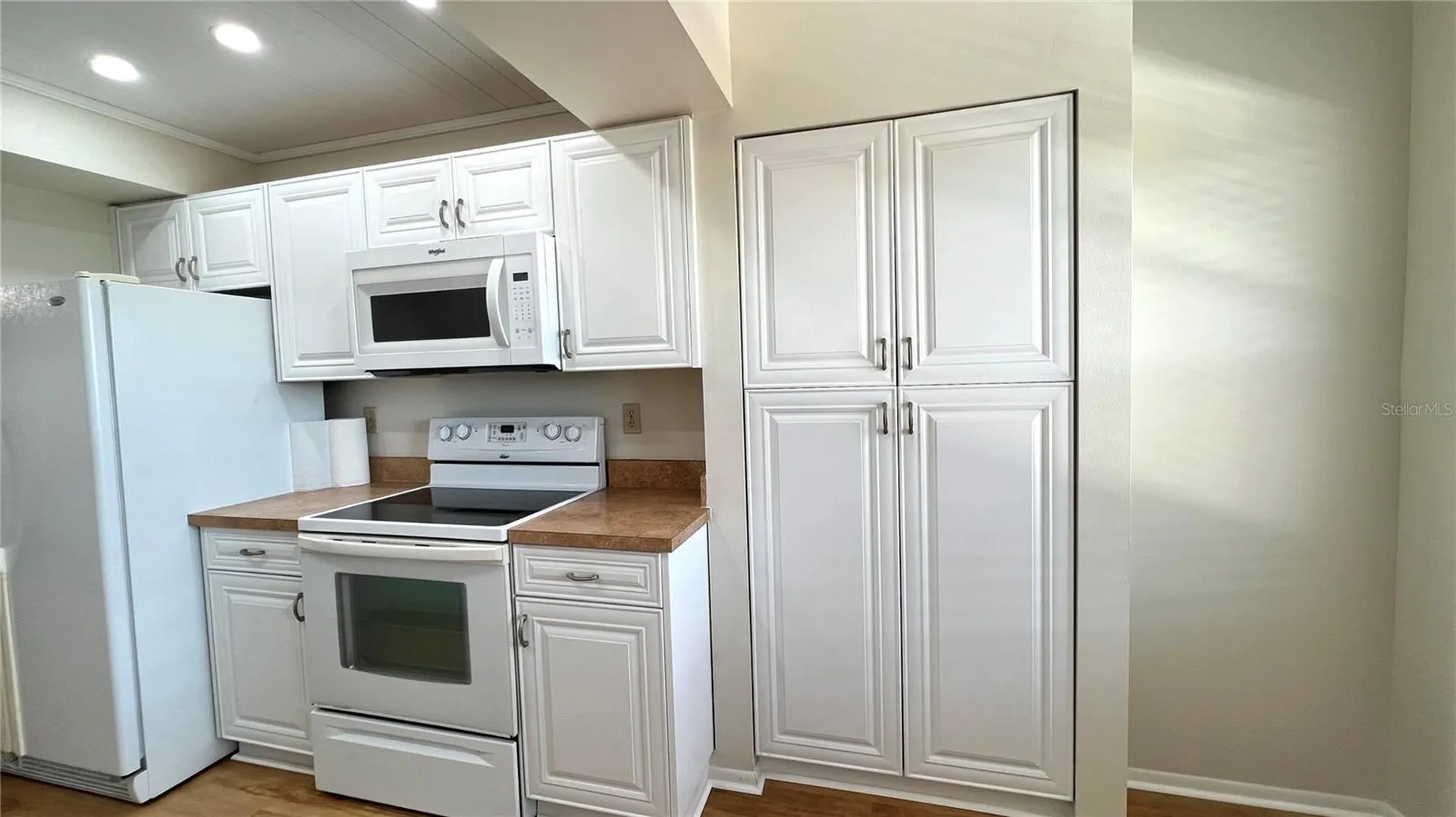 505 30th Avenue W Bradenton FL 34205
