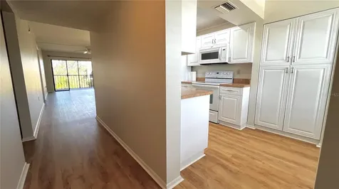 505 30th Avenue W Bradenton FL 34205