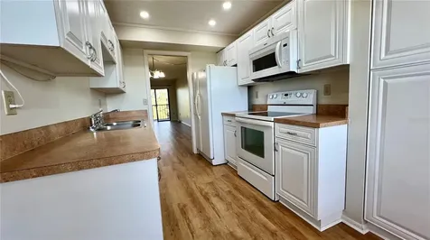 505 30th Avenue W Bradenton FL 34205