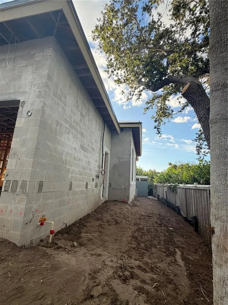 4644 Higel Avenue Sarasota FL 34242