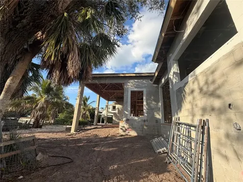 4644 Higel Avenue Sarasota FL 34242