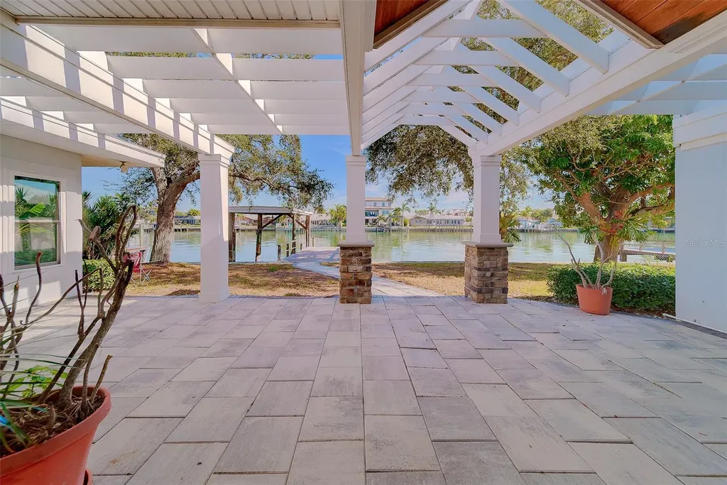 207 Midway Island Clearwater Beach FL 33767