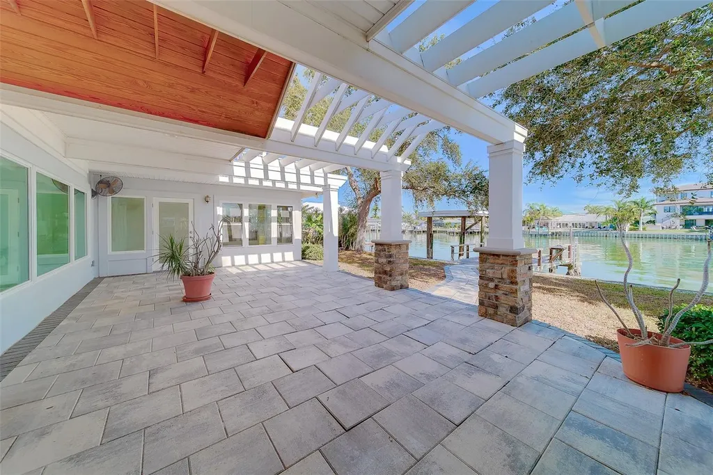 207 Midway Island Clearwater Beach FL 33767
