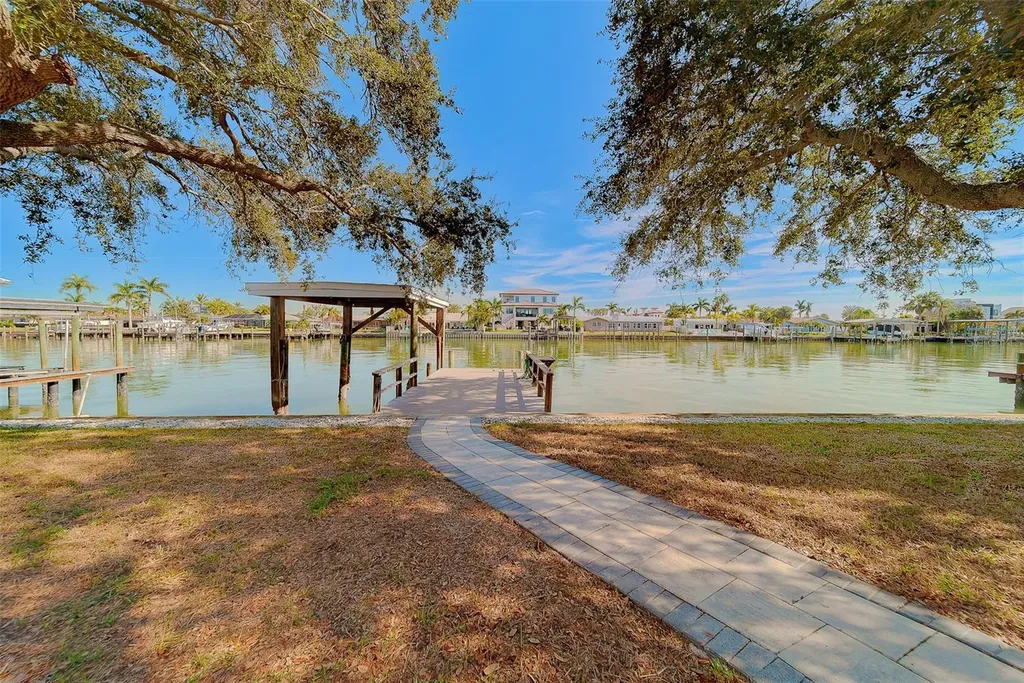 207 Midway Island Clearwater Beach FL 33767