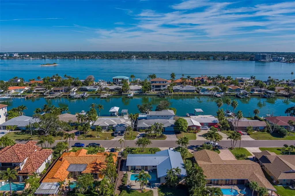 207 Midway Island Clearwater Beach FL 33767