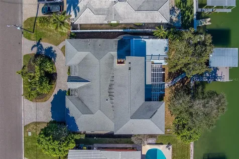 207 Midway Island Clearwater Beach FL 33767