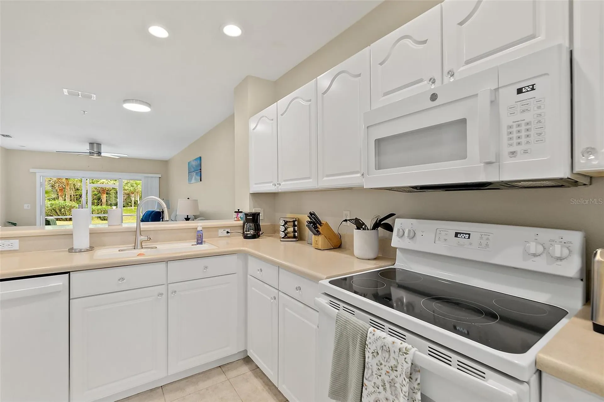 1000 Canopy Walk Lane Palm Coast FL 32137