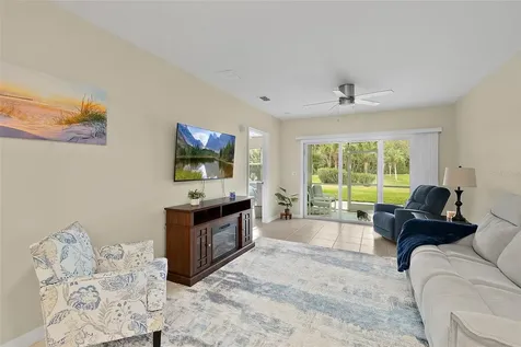 1000 Canopy Walk Lane Palm Coast FL 32137