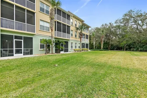 1000 Canopy Walk Lane Palm Coast FL 32137