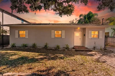 7425 Seagull Way Tampa FL 33635