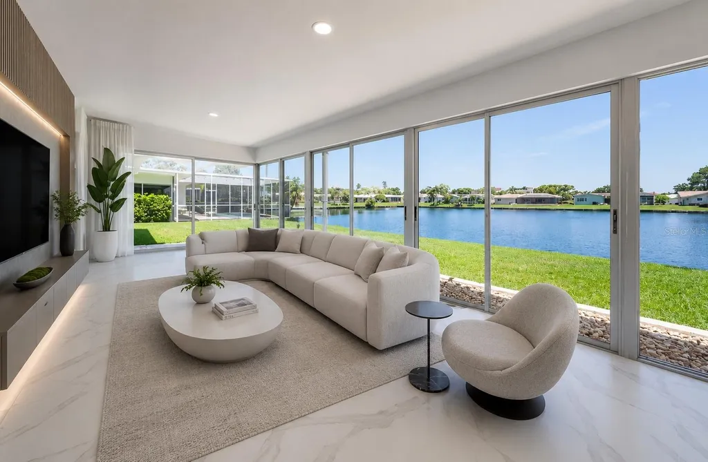 13797 Pinecrest Drive Largo FL 33774