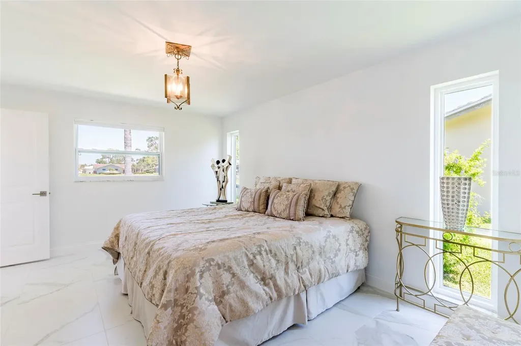 13797 Pinecrest Drive Largo FL 33774