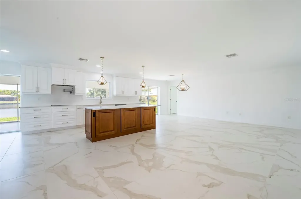 13797 Pinecrest Drive Largo FL 33774