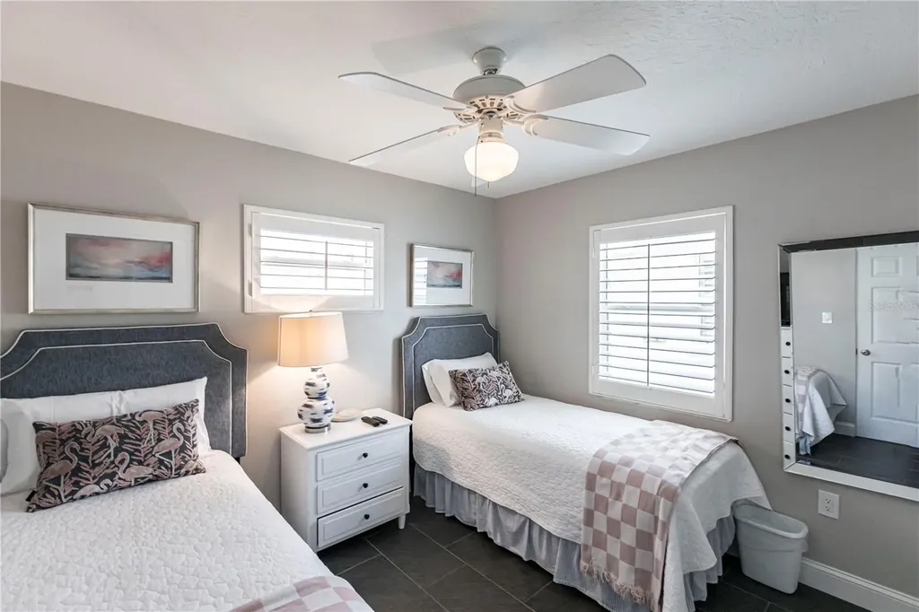 6020 Midnight Pass Road Sarasota FL 34242