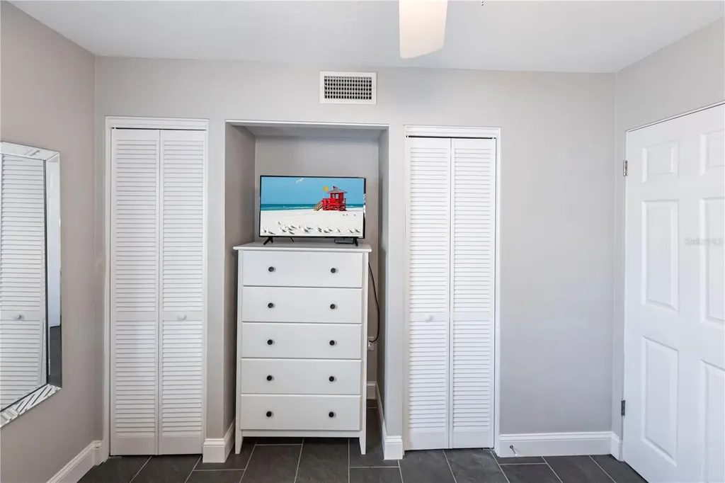 6020 Midnight Pass Road Sarasota FL 34242