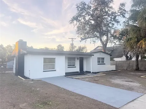 9714 N Albany Avenue Tampa FL 33612