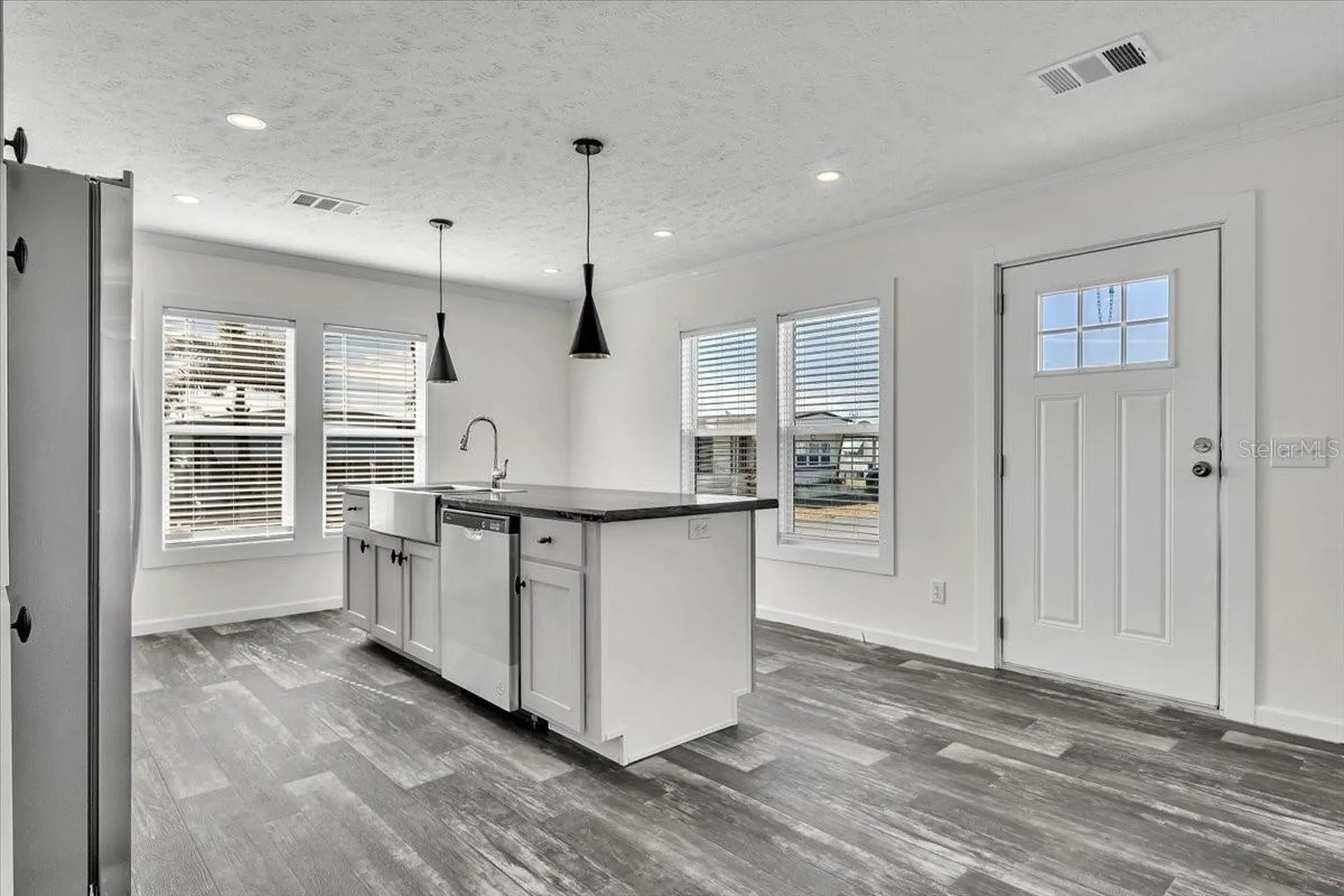 3162 Mercury Lane North Fort Myers FL 33903