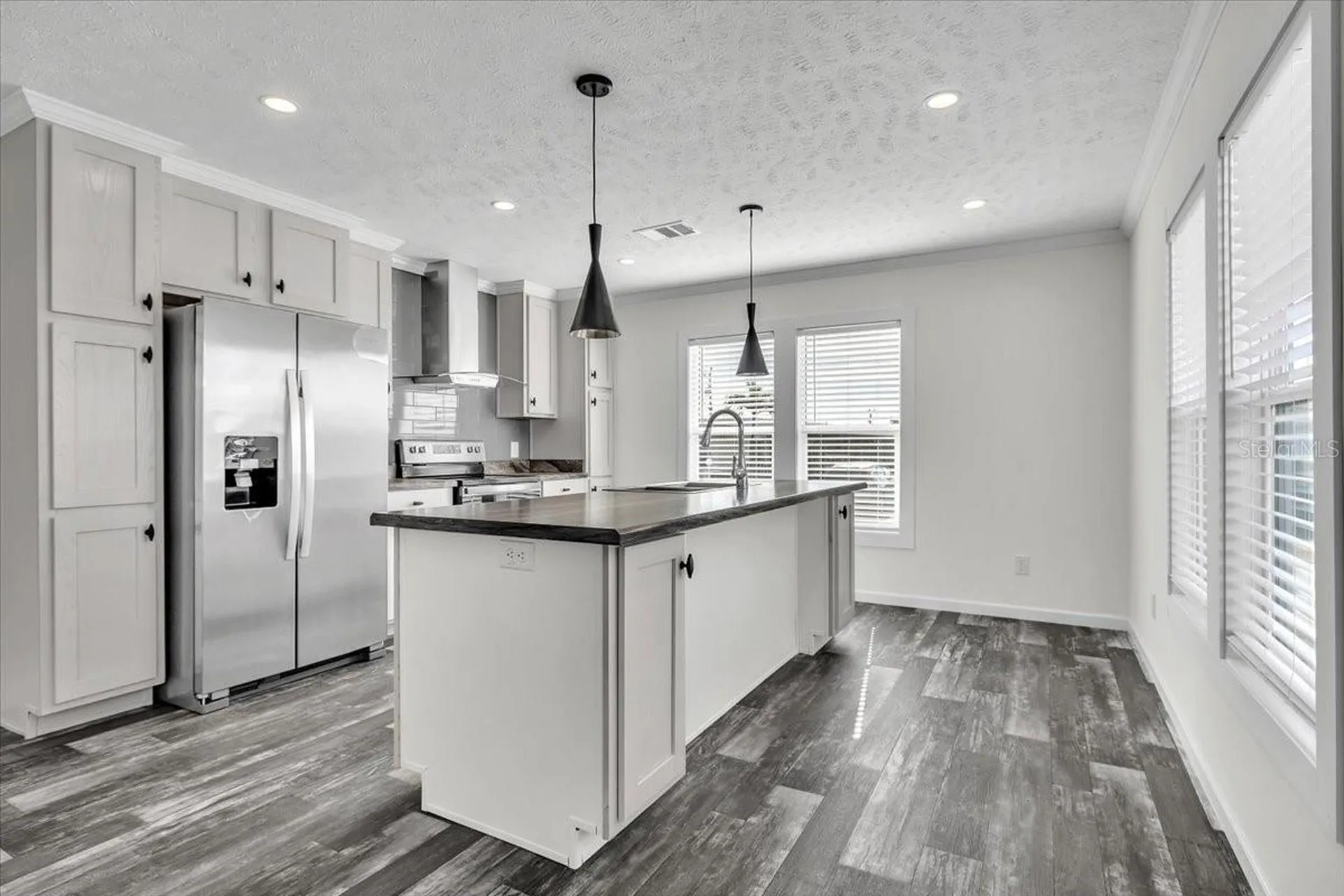 3162 Mercury Lane North Fort Myers FL 33903