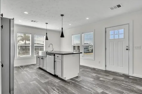 3162 Mercury Lane North Fort Myers FL 33903