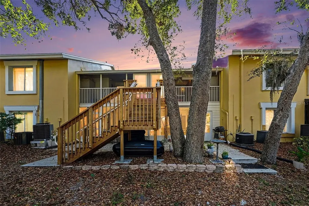 3765 41st Street S St Petersburg FL 33711