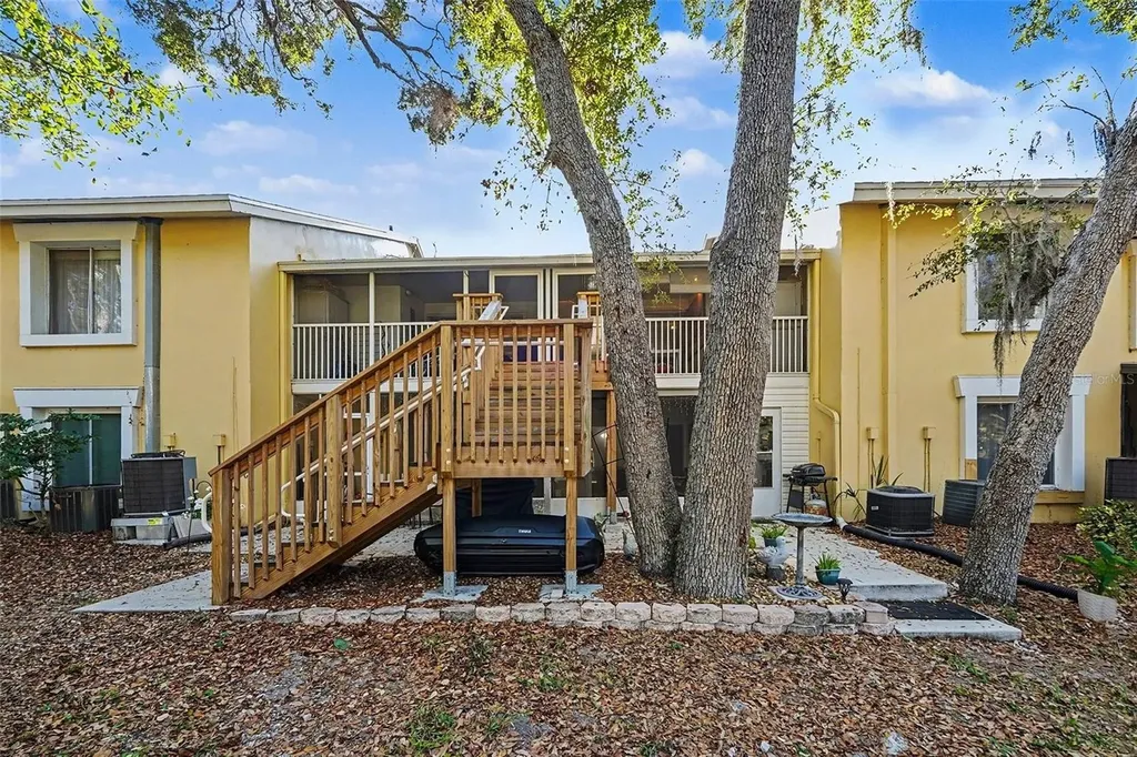 3765 41st Street S St Petersburg FL 33711