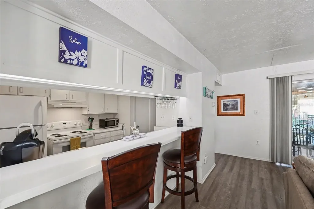 3765 41st Street S St Petersburg FL 33711