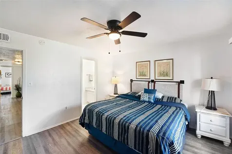 3765 41st Street S St Petersburg FL 33711